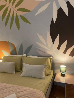 Pretty Little Loft Rho